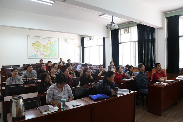 地學院老師培訓 - 副本.JPG