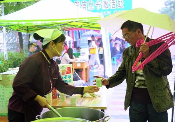 后勤DSC_7004 - 副本.JPG