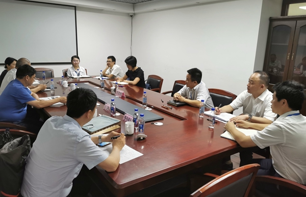 校友代表座談會.jpg