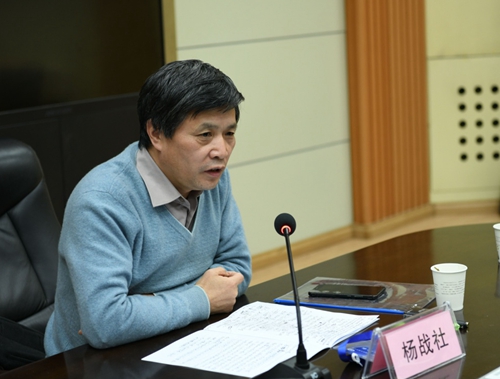 楊校長.jpg